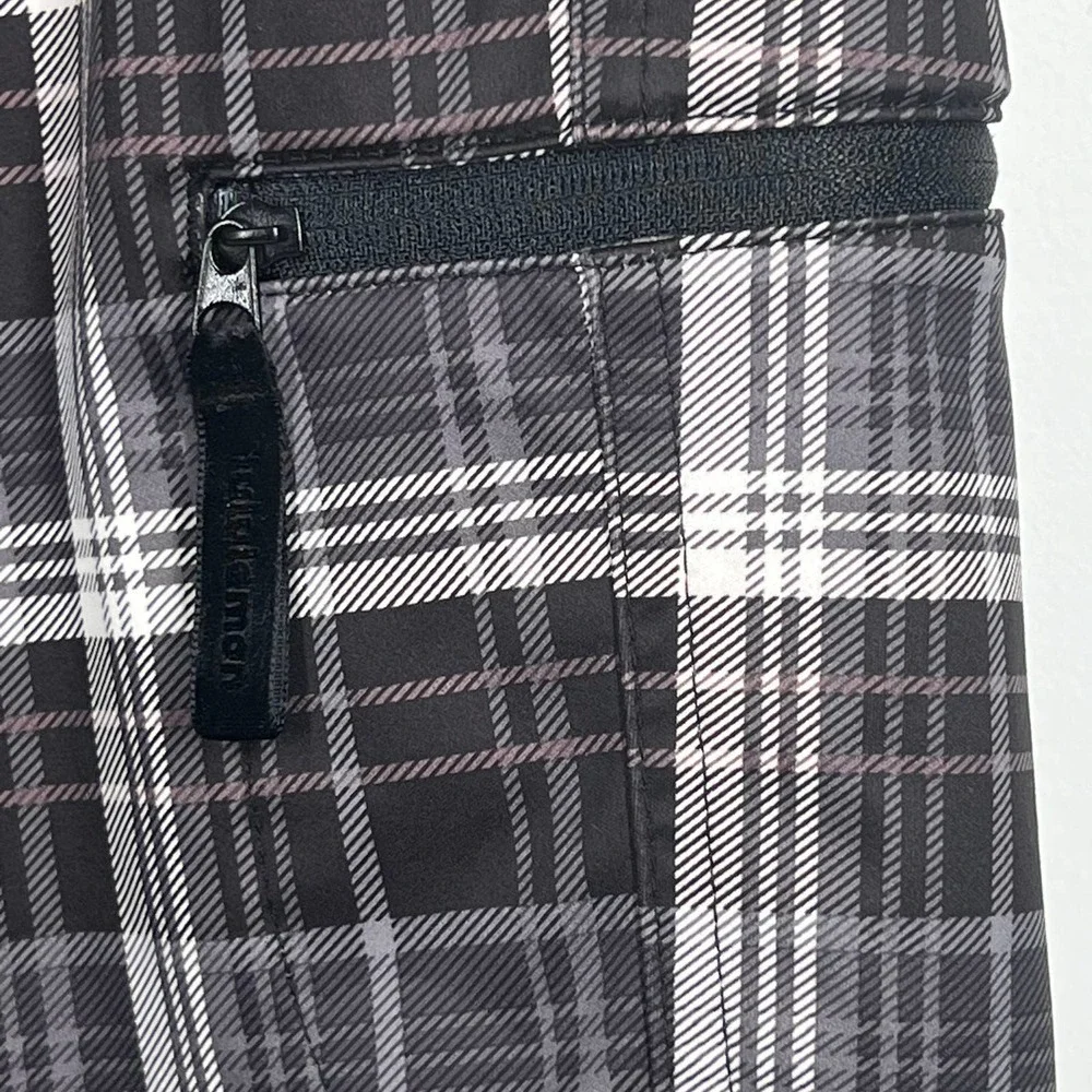 Lululemon Black Plaid Bermuda Tall Shorts Slim Fit Size 2 NWOT